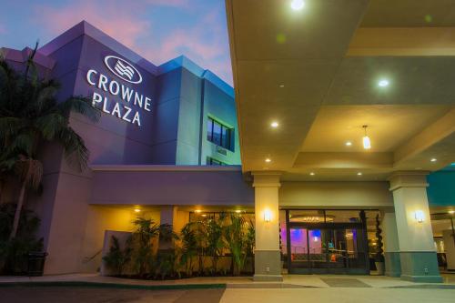 Crowne Plaza Costa Mesa Orange County